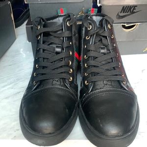 Black canvas sneakers